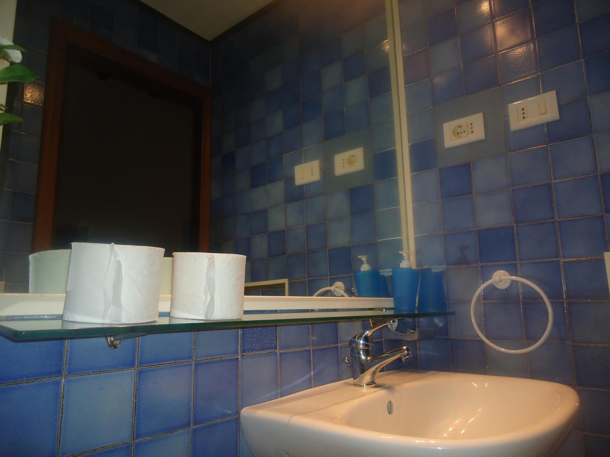Vaticano Ohana Suite Trastevere Roma Phòng bức ảnh
